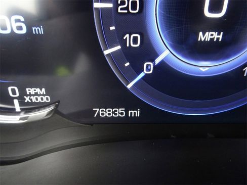 Used 2019 Cadillac Escalade Luxury image 24