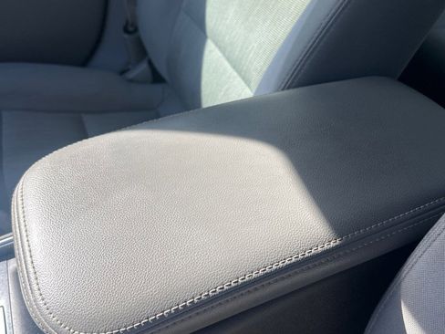 Used 2015 Chevrolet Impala LS image 14