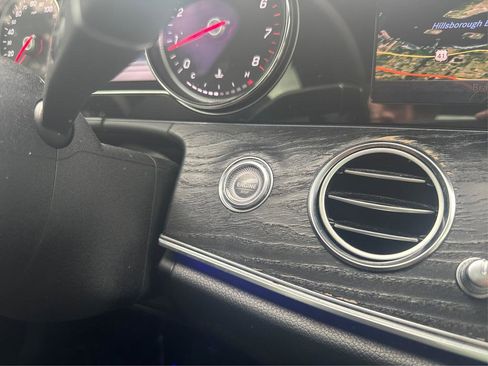 Used 2019 Mercedes-Benz E 450 4MATIC Sedan image 30