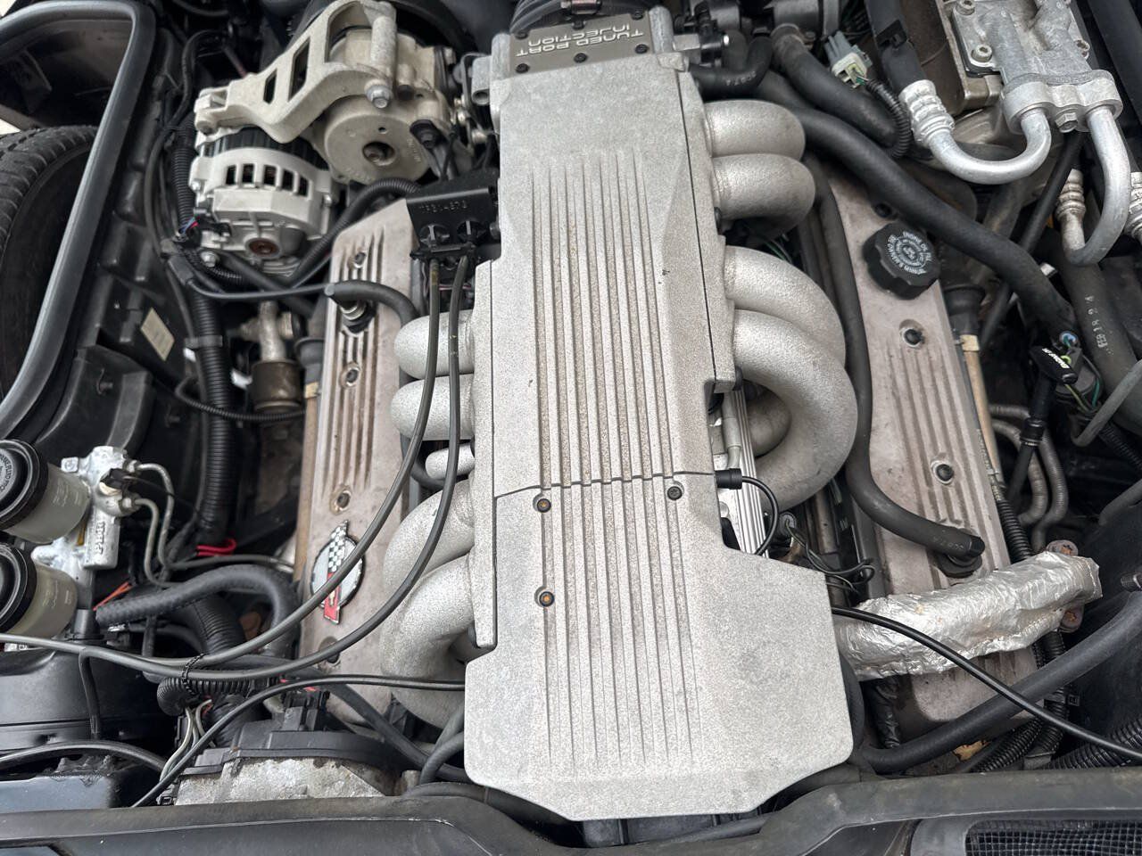 Used 1988 Chevrolet Corvette Coupe RWD image 30