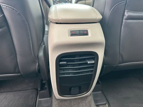 Used 2018 Lincoln MKC Select w/ Select Plus Package image 23