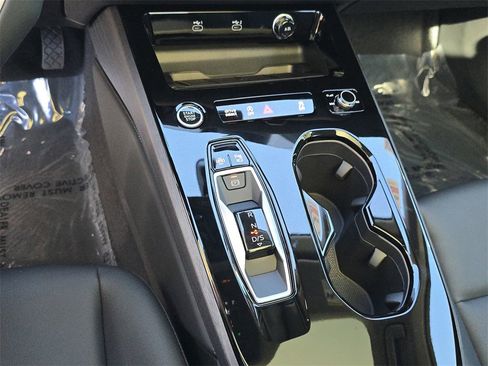 New 2025 Audi A5 2.0T Premium image 28