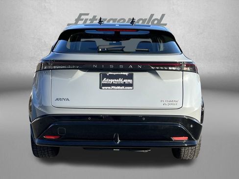 Used 2023 Nissan Ariya image 6