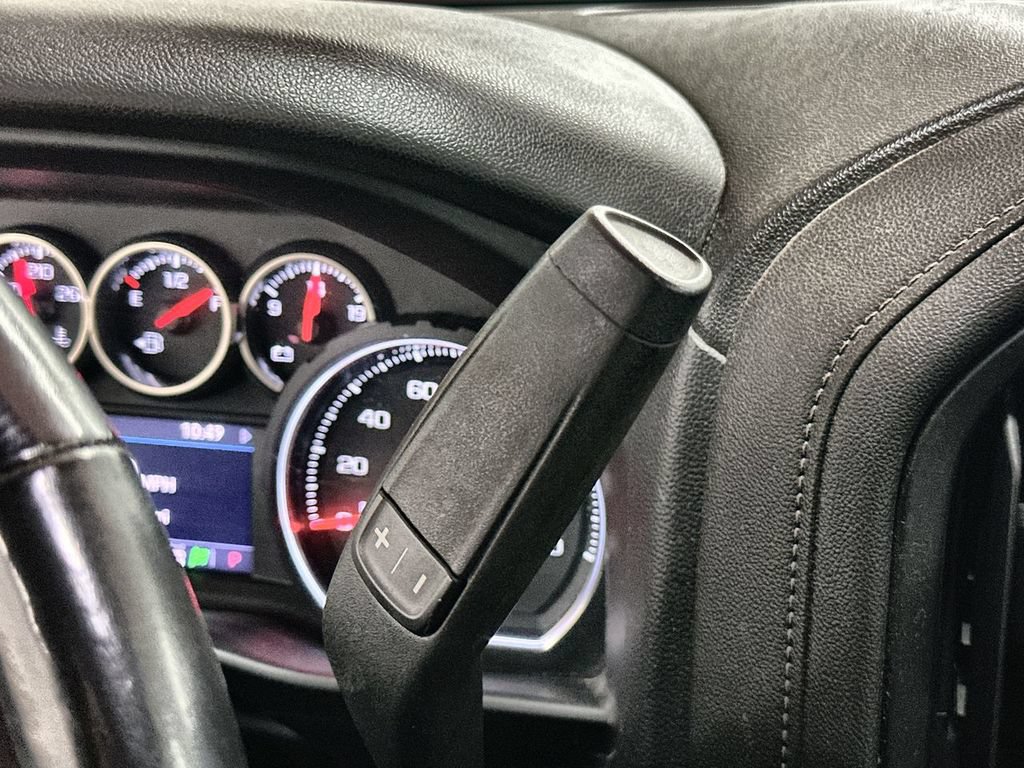Used 2019 Chevrolet Silverado 1500 RST AWD/4WD image 44