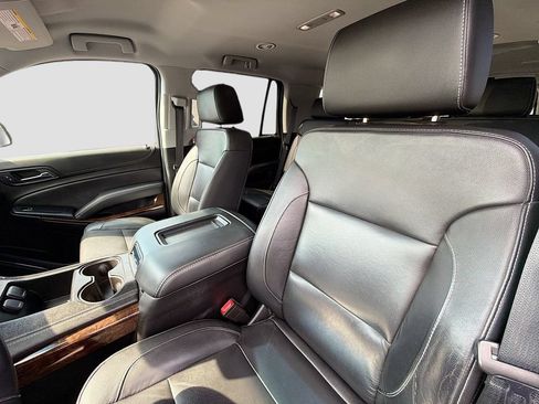 Used 2020 Chevrolet Tahoe LT w/ Max Trailering Package AWD/4WD image 11