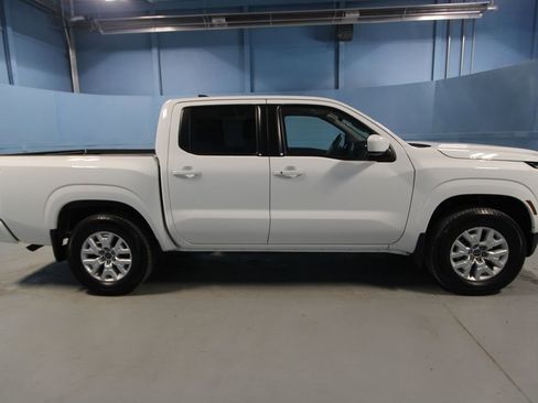 Used 2023 Nissan Frontier SV w/ SV Convenience Package image 36