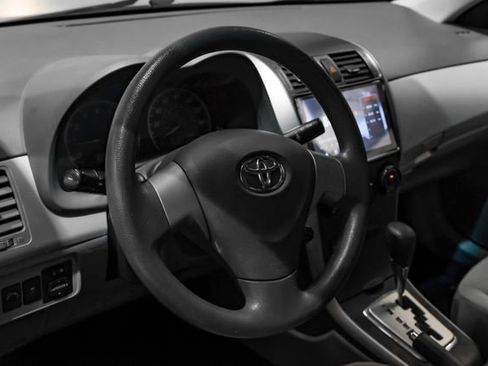 Used 2010 Toyota Corolla LE FWD image 23