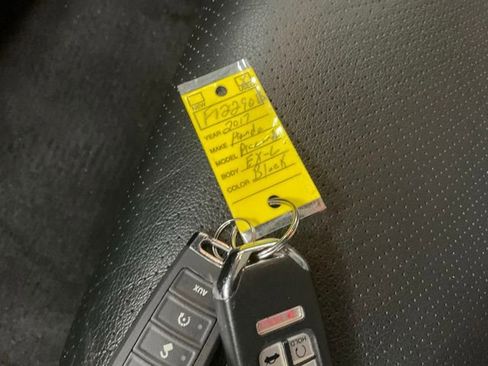 Used 2017 Honda Accord EX-L image 12