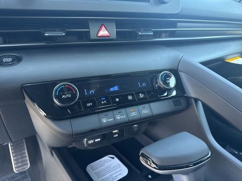 New 2026 Hyundai Elantra Sport FWD image 27
