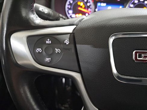 Used 2020 GMC Terrain SLE w/ Elevation Edition image 21