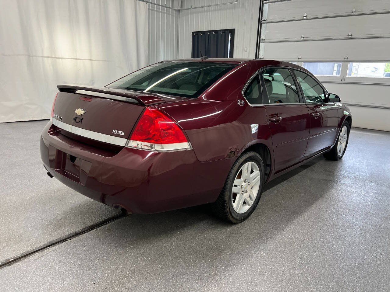 Used 2007 Chevrolet Impala LT FWD image 4
