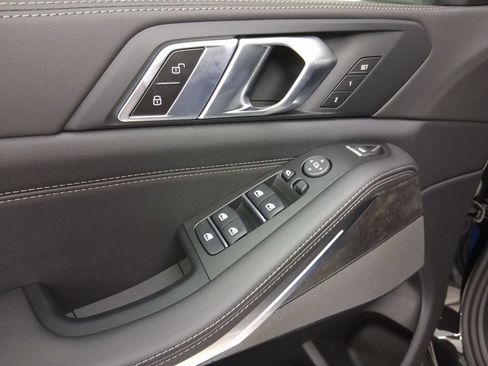 New 2026 BMW X5 sDrive40i w/ Premium Package RWD image 12