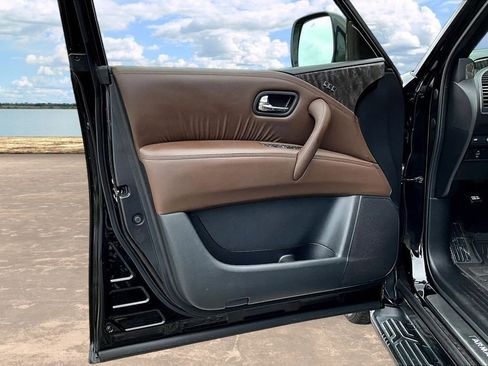 Used 2021 Nissan Armada Platinum w/ Captain's Chairs Package RWD image 22