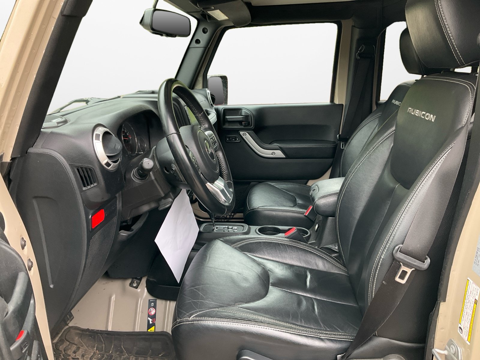 Used 2016 Jeep Wrangler Unlimited Rubicon AWD/4WD image 10