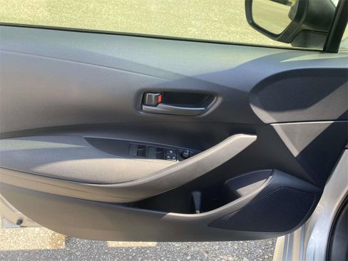 Used 2024 Toyota Corolla LE image 17