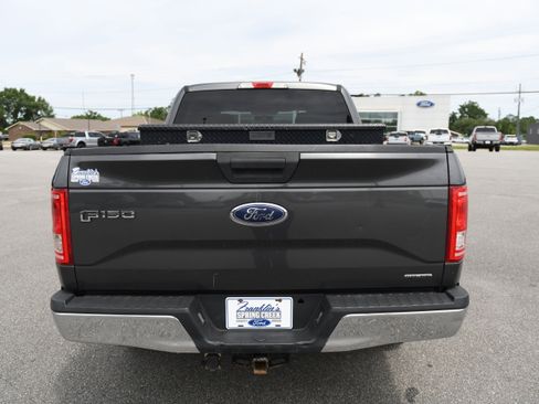 Used 2016 Ford F150 XLT AWD/4WD image 7