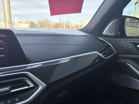 Used 2021 BMW X5 M w/ Competition Package image 17