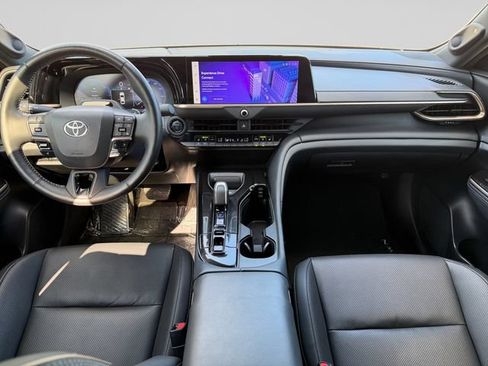 Certified 2024 Toyota Crown Platinum AWD/4WD image 14