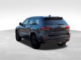 Used 2020 Jeep Grand Cherokee Altitude image 3