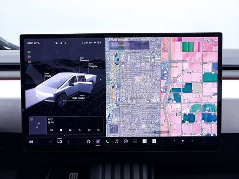 Used 2024 Tesla Cybertruck AWD Crew Cab image 4