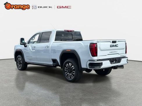 New 2026 GMC Sierra 2500 Denali Ultimate AWD/4WD image 5