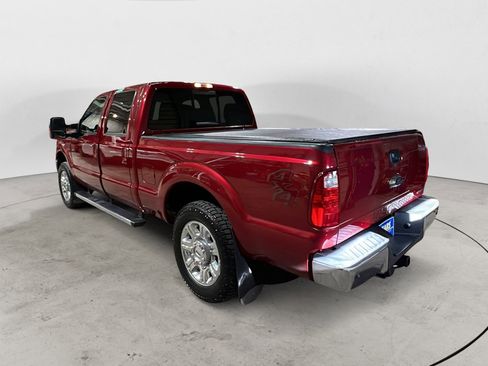 Used 2015 Ford F250 Lariat w/ Chrome Package image 4
