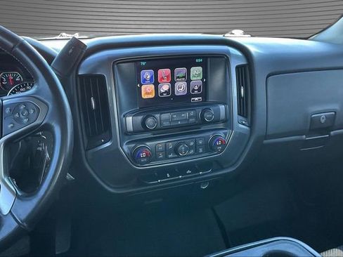 Used 2017 Chevrolet Silverado 1500 LT w/ LT Convenience Package AWD/4WD image 10