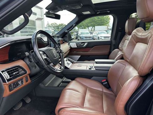Certified 2022 Lincoln Navigator L Reserve AWD/4WD image 36