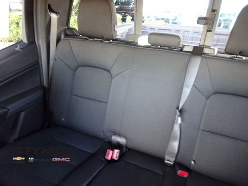 New 2026 GMC Canyon Elevation w/ Convenience Package image 15