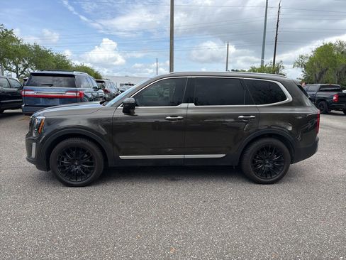 Used 2020 Kia Telluride S image 2