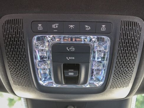 Certified 2025 Mercedes-Benz GLA 250 4MATIC image 17