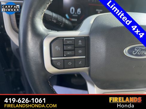 Used 2022 Ford Expedition Limited image 19