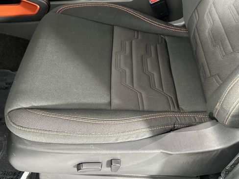 Certified 2024 Nissan Frontier Pro-X RWD image 12