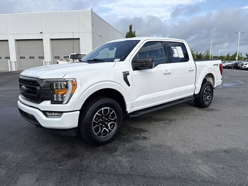 Used 2023 Ford F150 XLT w/ Equipment Group 302A High AWD/4WD image 5