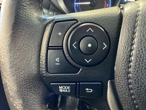 Used 2014 Toyota Corolla S image 12