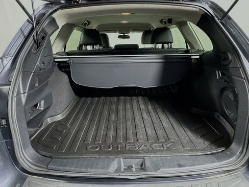 Used 2016 Subaru Outback 3.6R Limited AWD/4WD image 27