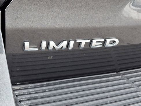 Certified 2020 Ford Expedition Limited image 29