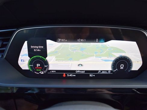 Used 2019 Audi e-tron Prestige w/ Prestige Package AWD/4WD image 68