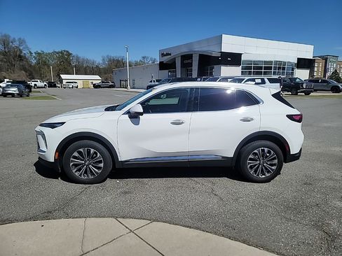 Certified 2025 Buick Envision Preferred image 4