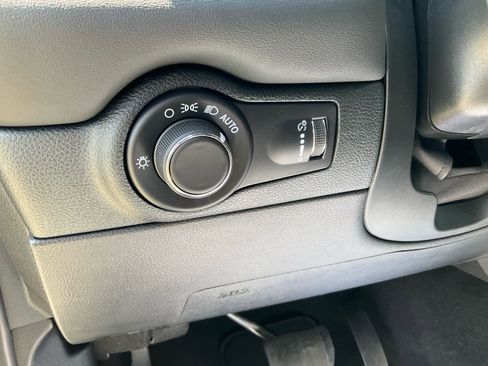 Used 2024 Dodge Durango R/T AWD/4WD image 17