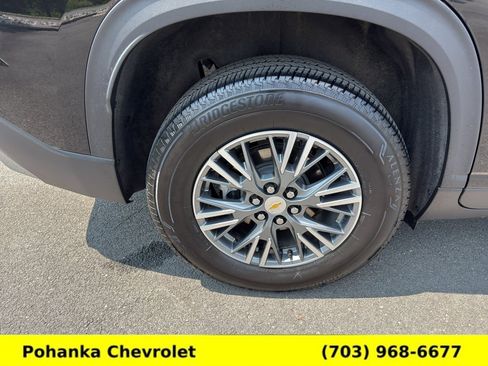 Used 2025 Chevrolet Traverse LT w/ LPO, Floor Liner Package AWD/4WD image 27