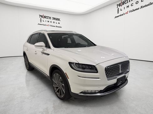 Used 2023 Lincoln Nautilus Reserve w/ Equipment Group 202A AWD/4WD image 7