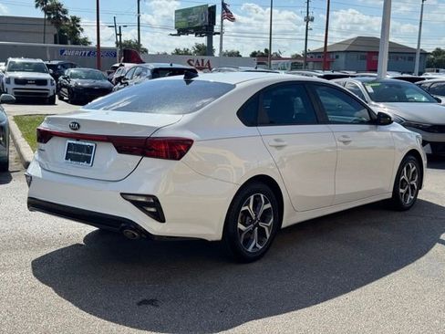 Certified 2021 Kia Forte LXS FWD image 7
