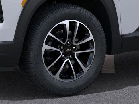 New 2026 Chevrolet TrailBlazer LT image 9