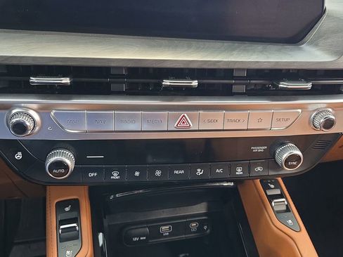 Used 2025 Kia Telluride EX X-Line image 22