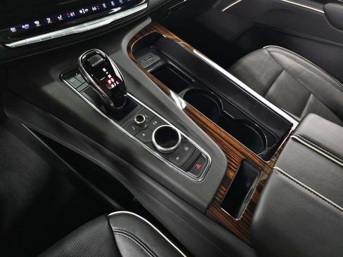 Used 2021 Cadillac Escalade Premium Luxury w/ Driver Assist Tech Package AWD/4WD image 43