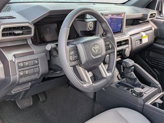 New 2026 Toyota 4Runner SR5 AWD/4WD video 3