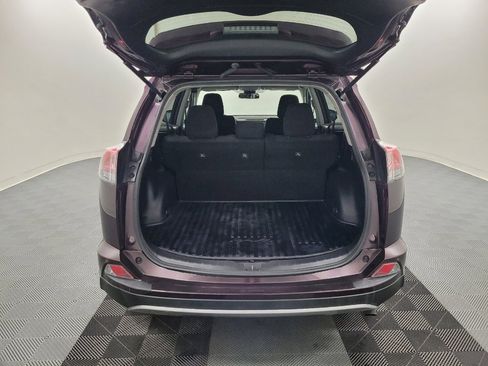 Used 2018 Toyota RAV4 XLE w/ Plus Extra Value Package AWD/4WD image 29