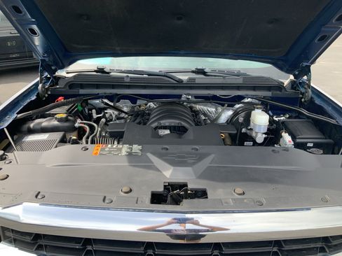Used 2018 Chevrolet Silverado 1500 LT w/ Trailering Package AWD/4WD image 20