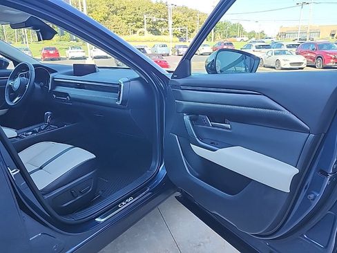 Certified 2026 MAZDA CX-50 AWD 2.5 S w/ Accent Package image 17